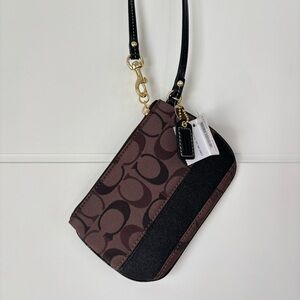 NEW Coach Signature Brown and Black Wristlet Small